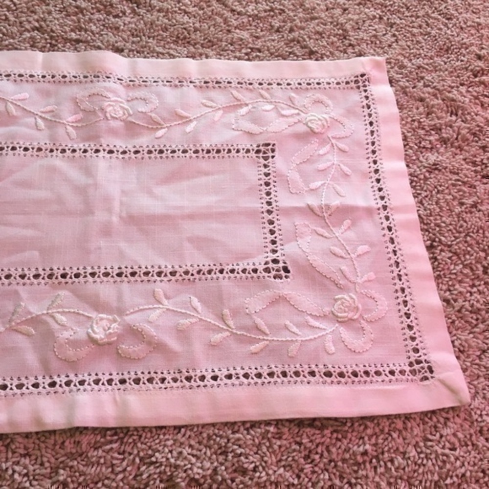 Vintage Handmade tissue box cover - Picture 3 of 9